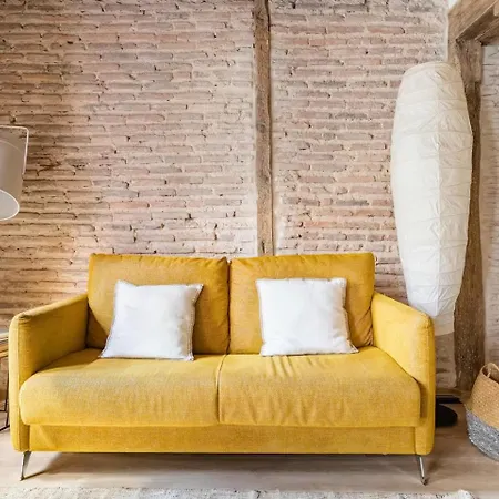 Apartment Aston - Todo El Encanto Del Casco Viejo De