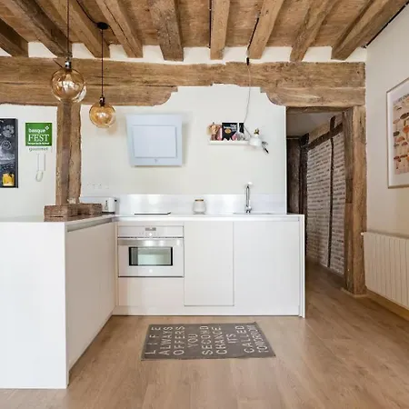 Aston - Todo El Encanto Del Casco Viejo De شقة بلباو