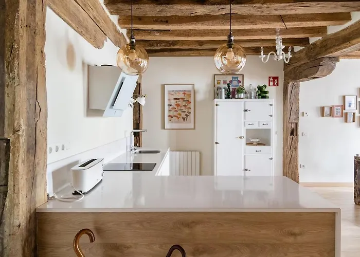 Aston - Todo El Encanto Del Casco Viejo De Appartamento Bilbao