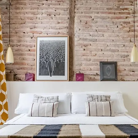 Aston - Todo El Encanto Del Casco Viejo De Apartment *
